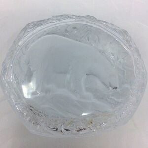 Beautiful lidded trinket dish with frosted glass polar bear